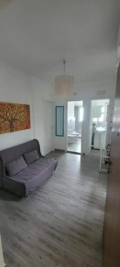 Lungomare Duca Degli Abruzzi 28 Guest House Lido di Ostia Italy